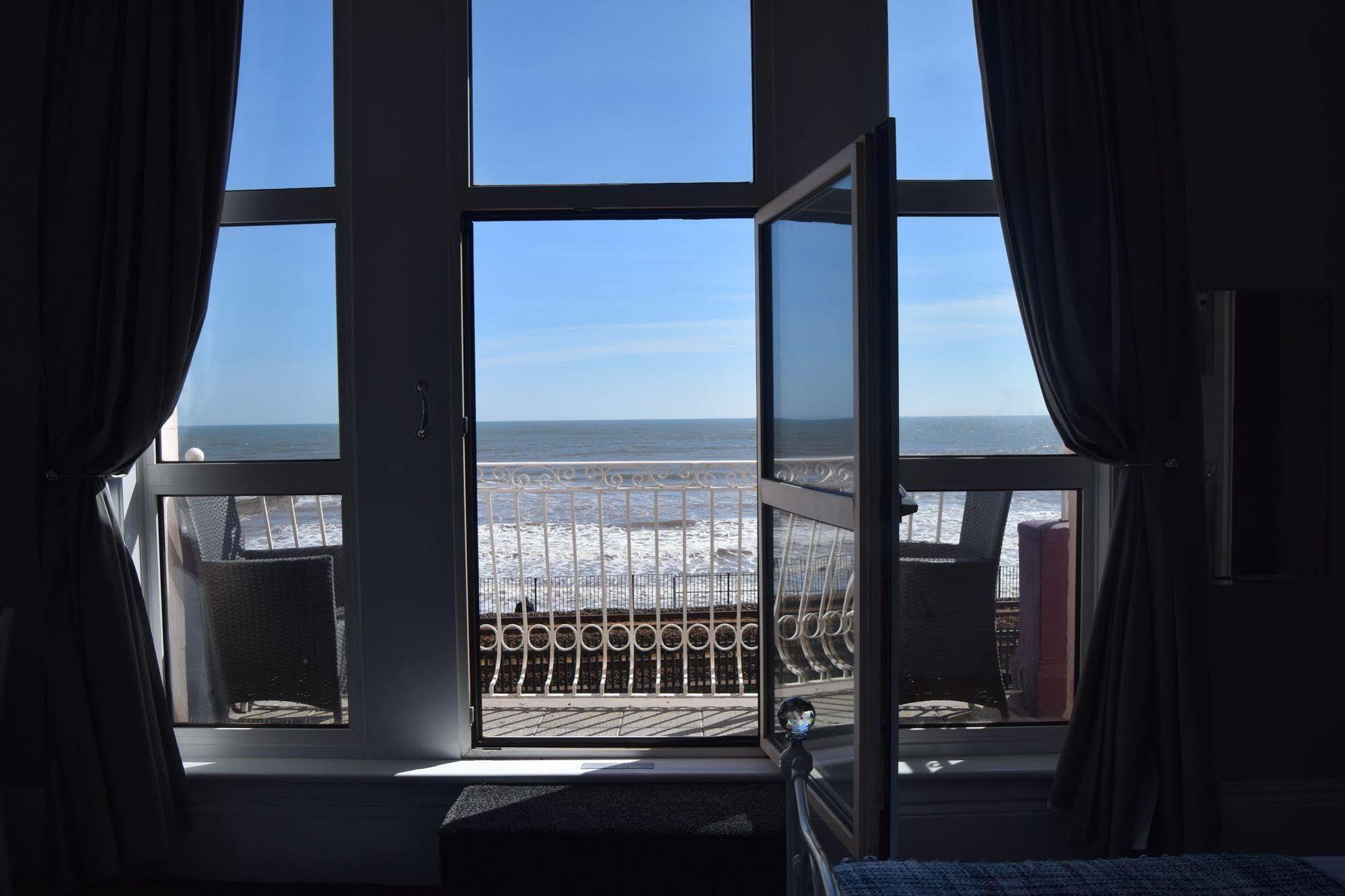 돌리시 The Blenheim B&B 외부 사진